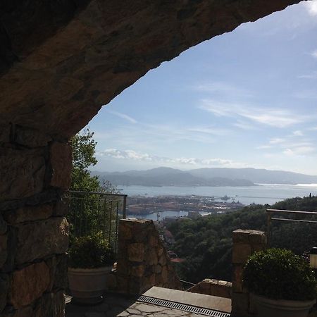 Arianna Hill House Bed & Breakfast La Spezia Exterior photo